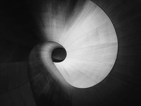 Comment l'architecture a-t-elle évolué de l'antiquité à nos jours ?